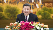 Xi meets foreign attendees to Imperial Springs Int'l Forum, calls for upholding