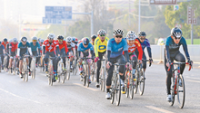 Chinese riders win Int'l cycling race in Kunming