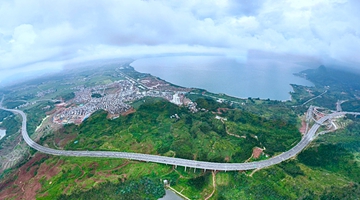 Reporters look into eco-conservation in Chengjiang