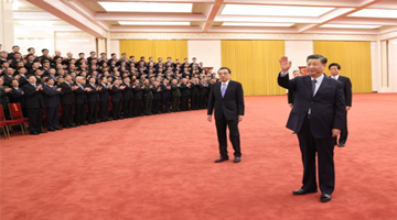 Xi meets Chang'e-5 mission representatives