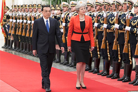 李克强同英国首相特雷莎·梅举行中英总理年度会晤
