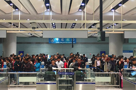 春节黄金周7天昆明长水国际机场出入境客流近10万