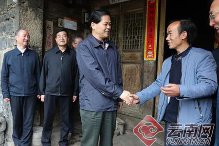 陈豪：以更加扎实的工作作风坚决攻克深度贫困堡垒