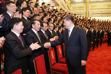 习近平：为实现我国探月工程目标乘胜前进 为推动世界航天事业发展继续努力