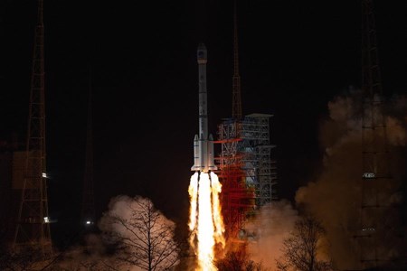 我国成功发射第54颗北斗导航卫星 5月将完成全球星座部署