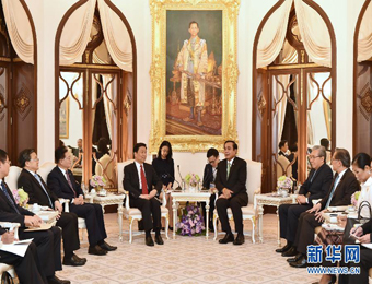 泰国总理巴育会见李源潮