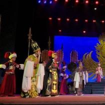 首届云南省少数民族戏剧会演交流研讨会在昆举行
