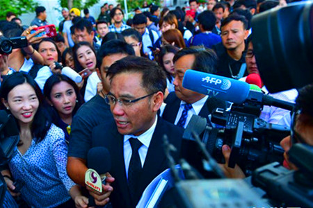 泰最高法院判处前总理英拉五年监禁