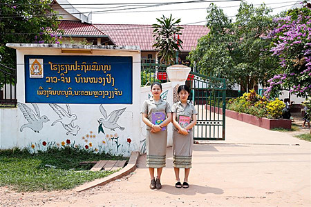 中国志愿者老挝教学收获满满的感动
