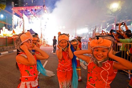 新加坡牛车水农历新年庆祝活动开幕