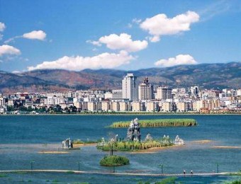 弥勒市多措并举监管旅游市场