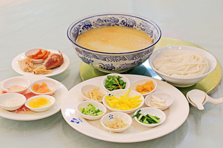 “舌尖上的云南”美食之旅线路公布
