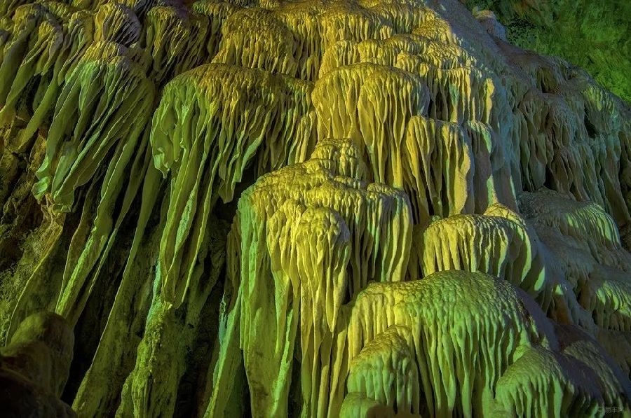 3.龙马溶洞