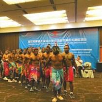  66名运动员瓦努阿图教练员来昆训练