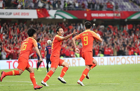 【亚洲杯】中国队2比1战胜泰国队 晋级八强