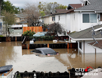 美国圣何塞遭遇百年来最严重洪灾
