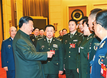 习近平出席解放军代表团全体会议