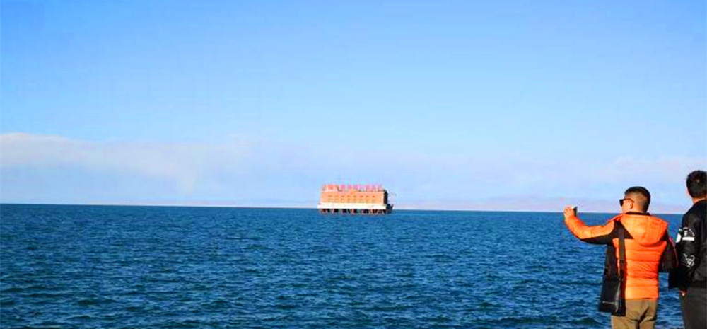 “暮秋”青海湖 高原“蓝宝石”