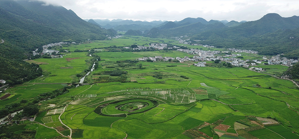 夏日兴义山水美