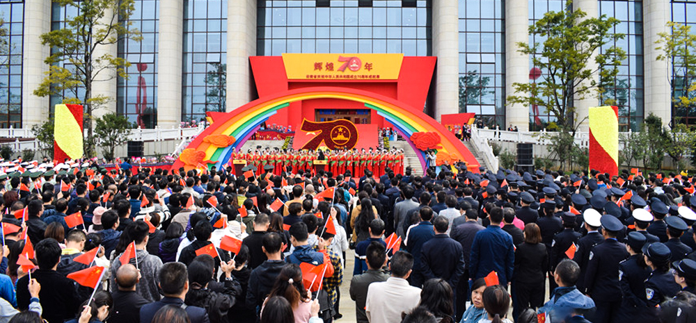 人气火爆！云南省庆祝新中国成立70周年成就展开展啦