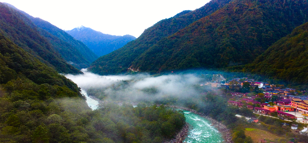 “风景”变“钱景”——生态旅游助独龙族同胞增收致富