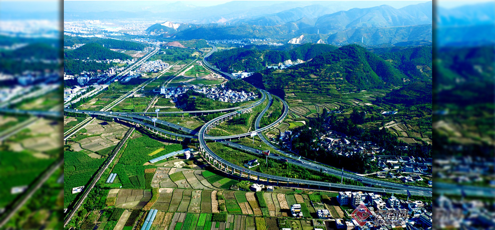 “最美”大丽高速公路
