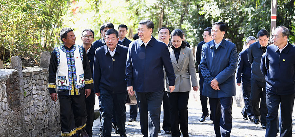 习近平春节前夕赴云南考察