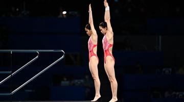 China clinches 6th straight Olympic gold in women's synchronised 10m platform