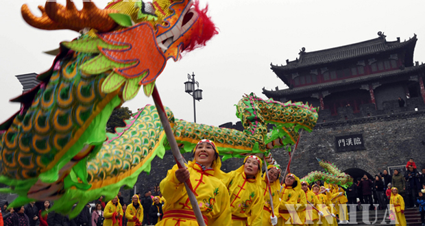 ေႏြဦးပြဲေတာ္ ကာလအတြင္း ေပက်င္းၿမိဳ႕သို႔ ခရီးသြားဧည့္သည္ ၁၈၀,၀၀၀ ဦး ဝင္ေရာက္ခဲ့