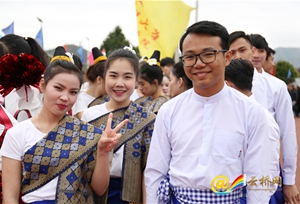 လန္ခ်မ္း-မဲေခါင္ ႏုိင္ငံတကာအသက္ေမြးဝမ္းေက်ာင္းေကာလိပ္၏ ပထမအသုတ္ပညာေတာ္သင္မ်ားကုိ ႀကိဳဆုိ