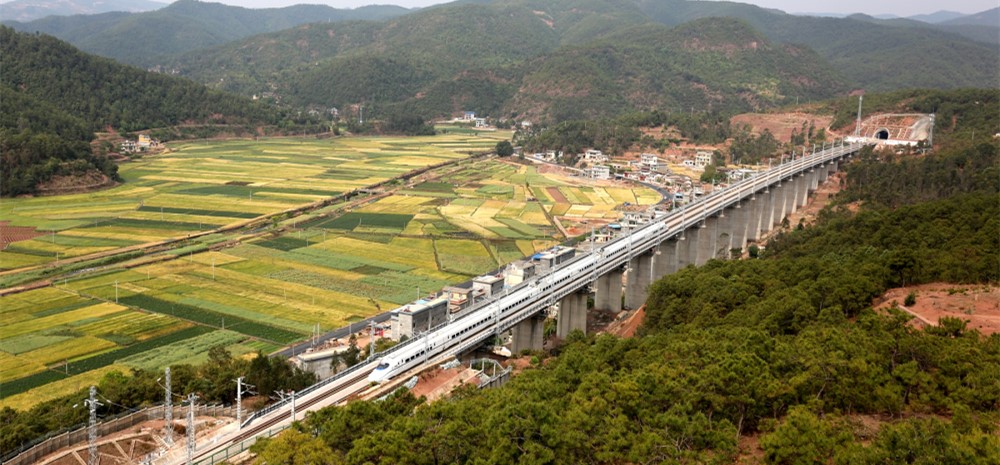 คุนหมิงเริ่มทดลองเชื่อมต่อทางรถไฟ หากเปิดใช้งานแล้วจากคุนหมิงไปต้าหลี่จะใช้เวลาแค่ 2 ชั่วโมง