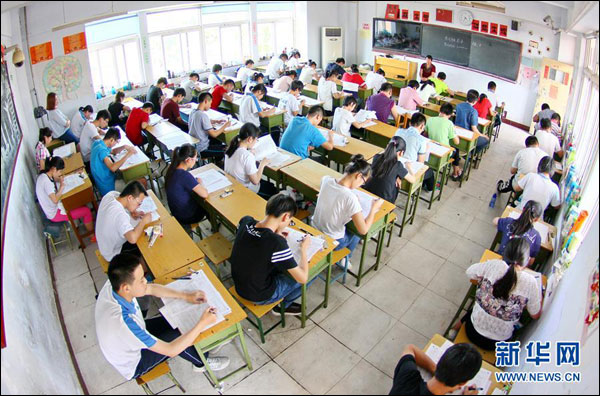 ปีนี้จีนมีนักเรียน 9.4 ล้านคนลงสนามสอบเอ็นทรานซ์