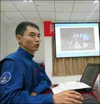 นักบินอวกาศจีนเสร็จสิ้นการฝึกในถ้ำระหว่างประเทศ