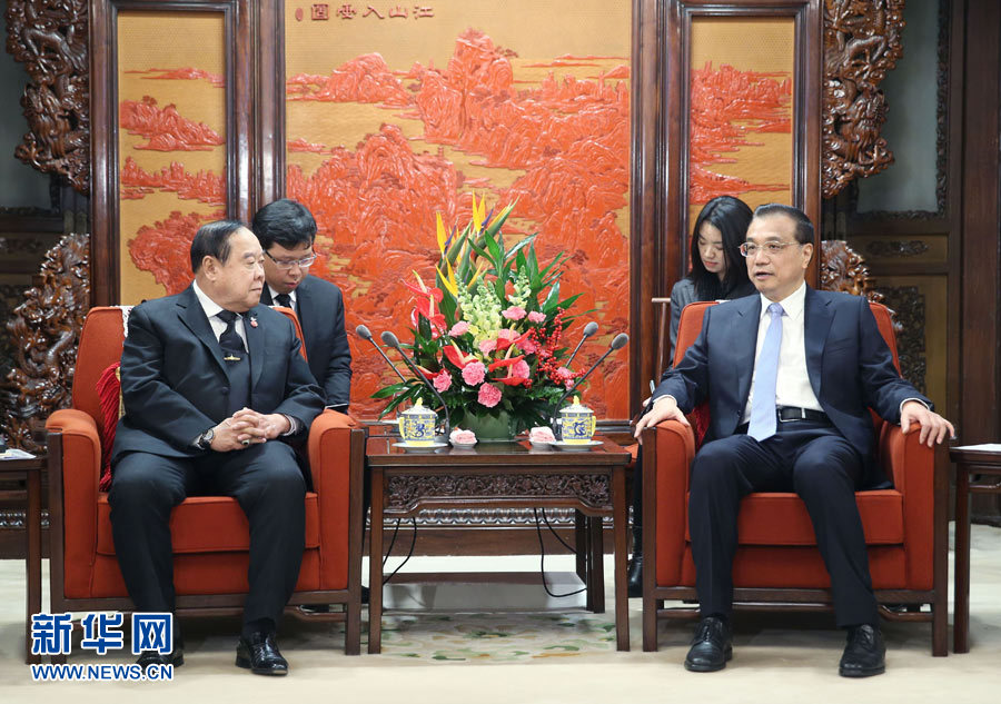 นายกรัฐมนตรีจีนพบกับรองนายกรัฐมนตรีไทย