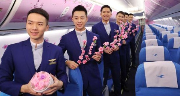 สายการบินจีนจัดบริการพิเศษบนเครื่องบินรับวันสตรีสากล