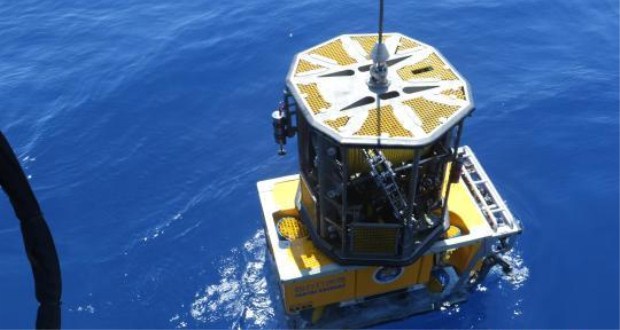 จีนทดลองใช้หุ่นยนต์ใต้น้ำ 3,000 เมตร