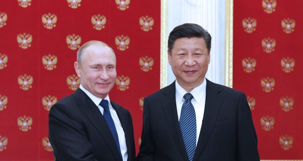 ประธานาธิบดีจีนพบกับประธานาธิบดีรัสเซีย