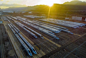 จีนมี “ความยาวทางรถไฟความเร็วสูงและทางหลวง” มากเป็นอันดับหนึ่งของโลก