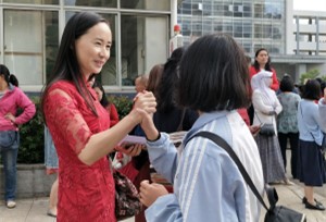 วันที่ 7 มิถุนายน ระบบการสอบเข้ามหาวิทยาลัยจีน ประจำปี 2018 เริ่มขึ้นแล้ว
